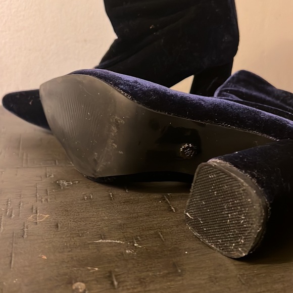 Blue Velvet Booties ASOS DAISY SIREE out of stock online - Picture 3 of 8